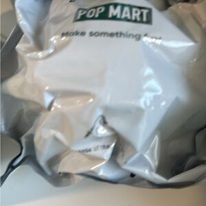 UNIQLO Pop Mart LABUBU COLAB T TEE SHIRT UNIXEX SZ LG ASIAN EXCLUSIVE MONSTERS